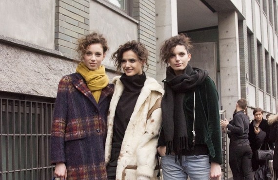 STREET STYLE NELLA SETTIMANA DELLA MODA DONNA A MILANO