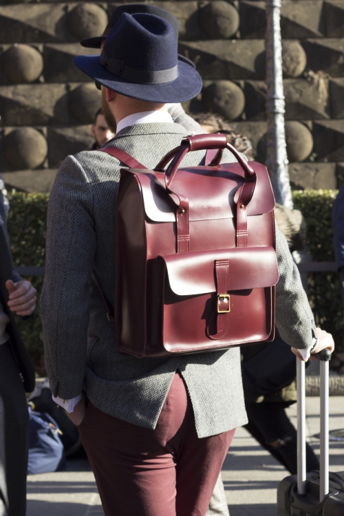 /images/made/uploads/fashion_news/street-style-gen16/street-style-gen16-04_500_750_c1.jpg