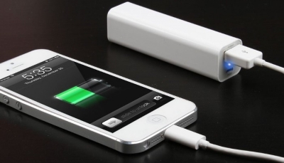 PORTABLE POWER BANK FOR MOBILES