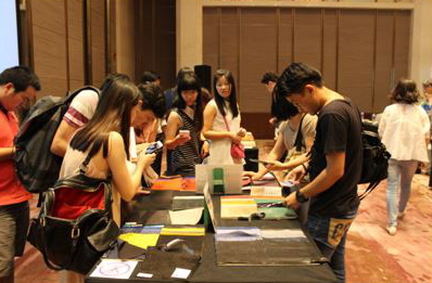 LINEAPELLE SEOUL - Giugno 2015 LINEAPELLE SEOUL - Giugno 2015